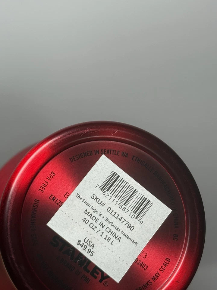 AUTHENTIC Stanley X Starbucks USA Exclusive 2023 Holiday Red 40oz Quencher BNWT